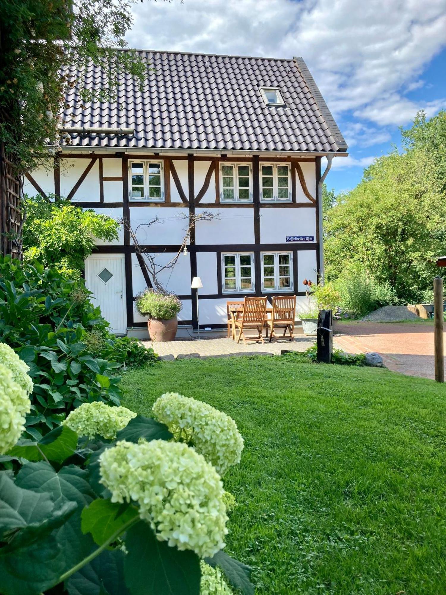 Fachwerkhaus Am Waldesrand Villa Solingen Exterior photo